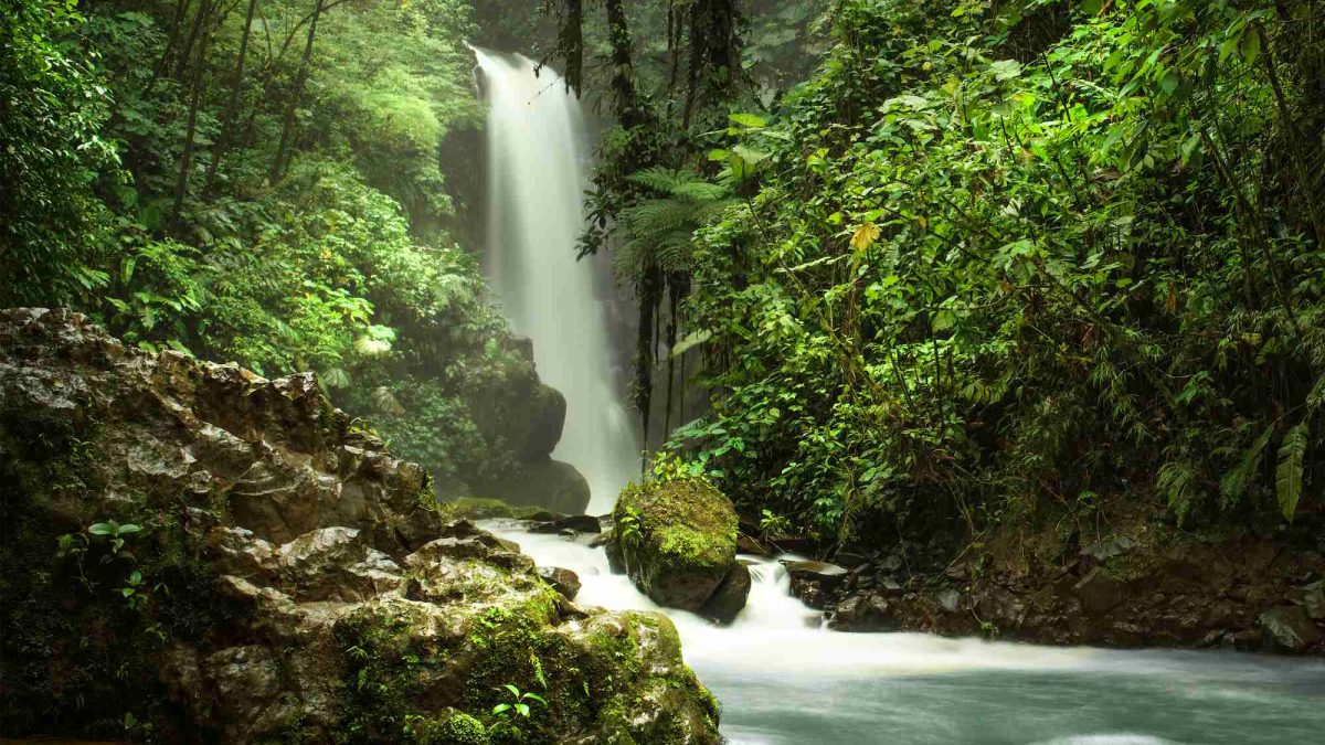 la paz-templo-waterfall
