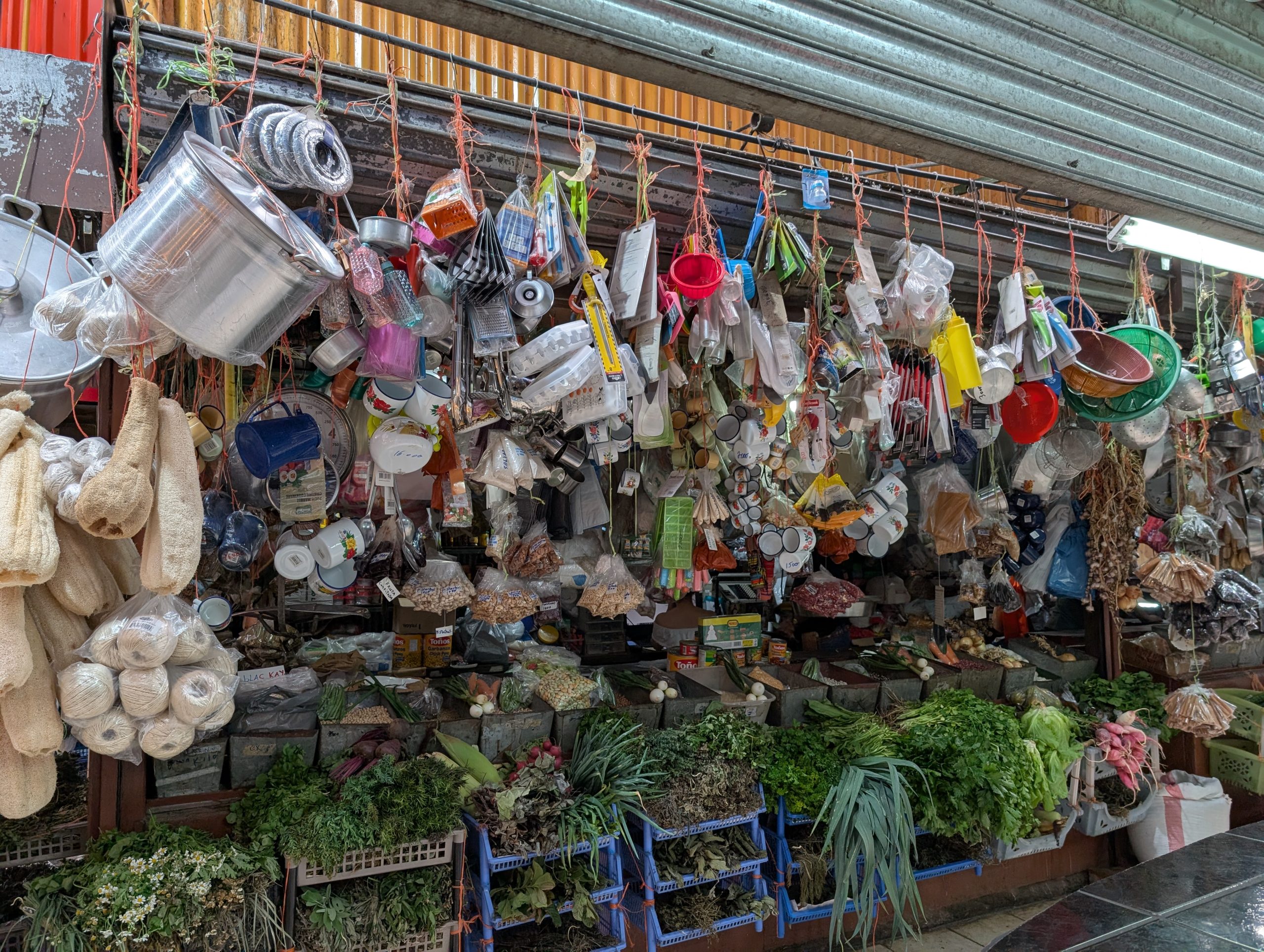 Colorful stands at Mercado Central, San Jose. 