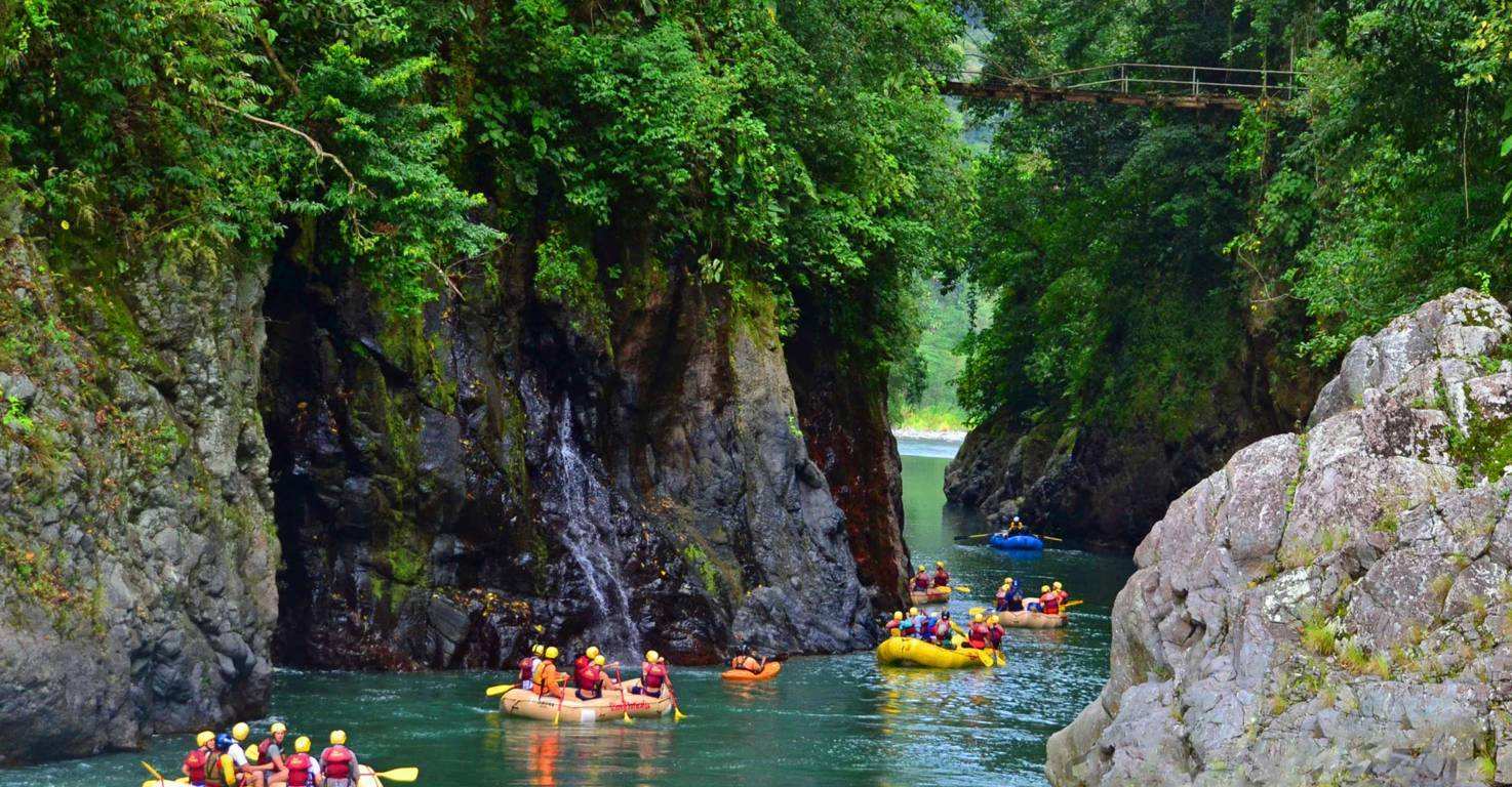 overseas adventure tours costa rica